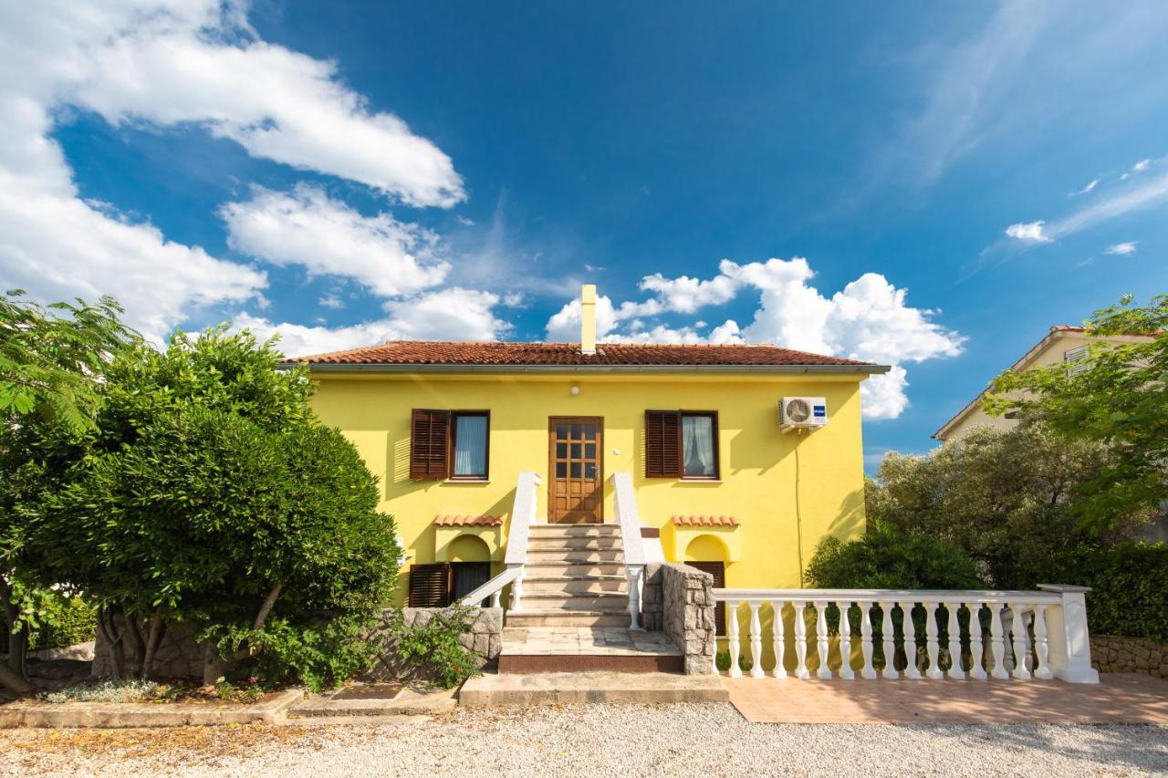 Apartment Drago *Cosy & Close To The Beach! Krk Town Exterior photo