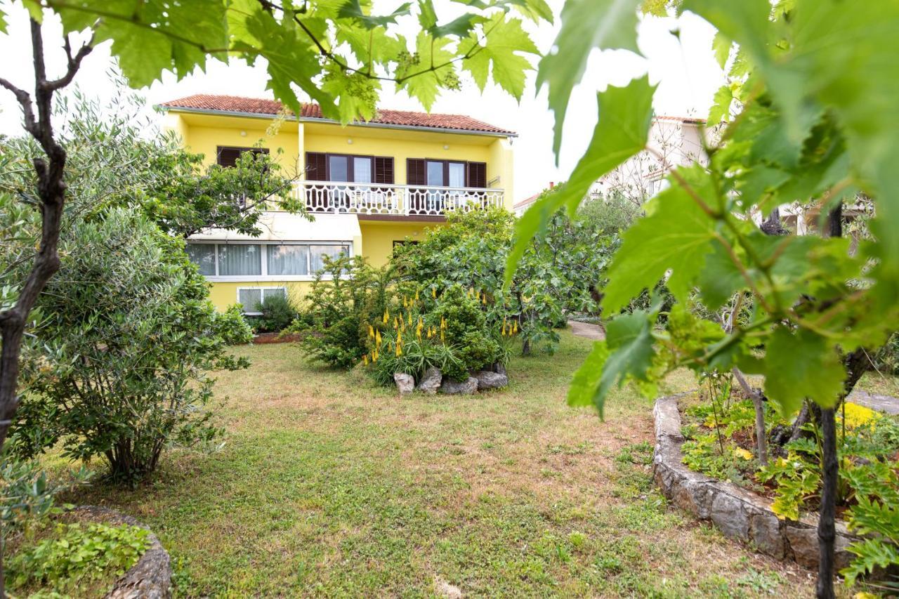 Apartment Drago *Cosy & Close To The Beach! Krk Town Exterior photo